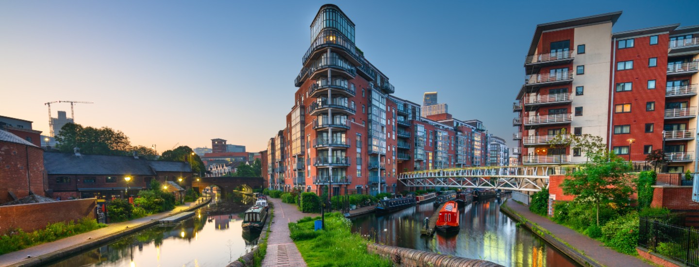 birmingham canal housing blocks